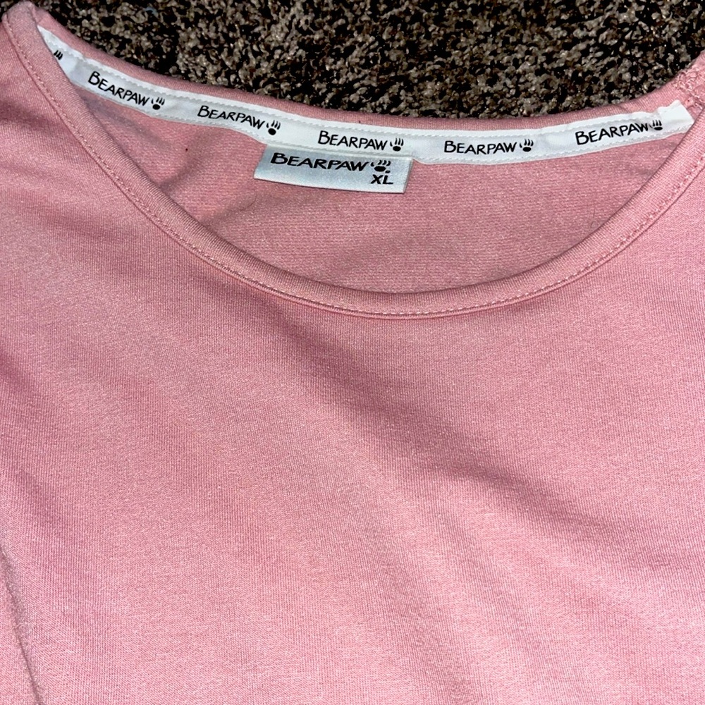 Bear paw pink thick shirt